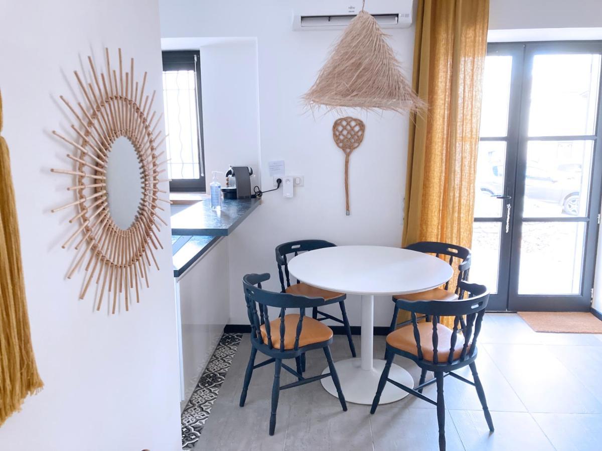 Residence Du Platane Saint-Laurent-des-Arbres Dış mekan fotoğraf